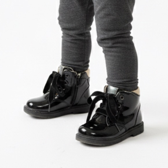 Geox Breathable Girls Black Patent Leather Boots With Velvet Laces - Sz 6 1/2 - Picture 12 of 12